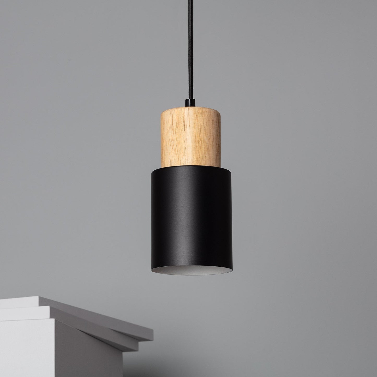Minimalistisk cylinderformad LED-pendellampa