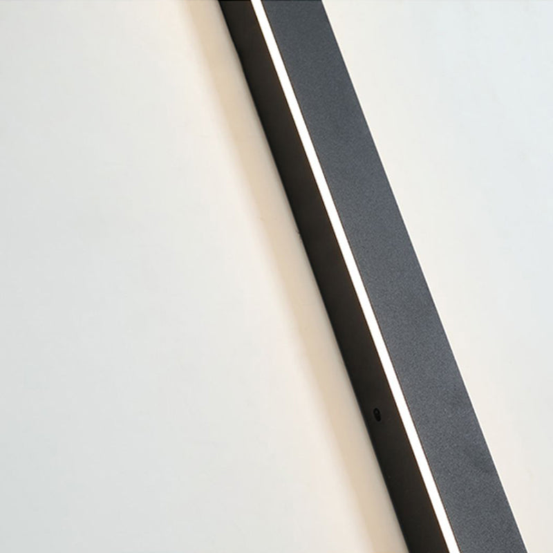 Linjär minimalistisk LED-vägglampa för utomhusbruk