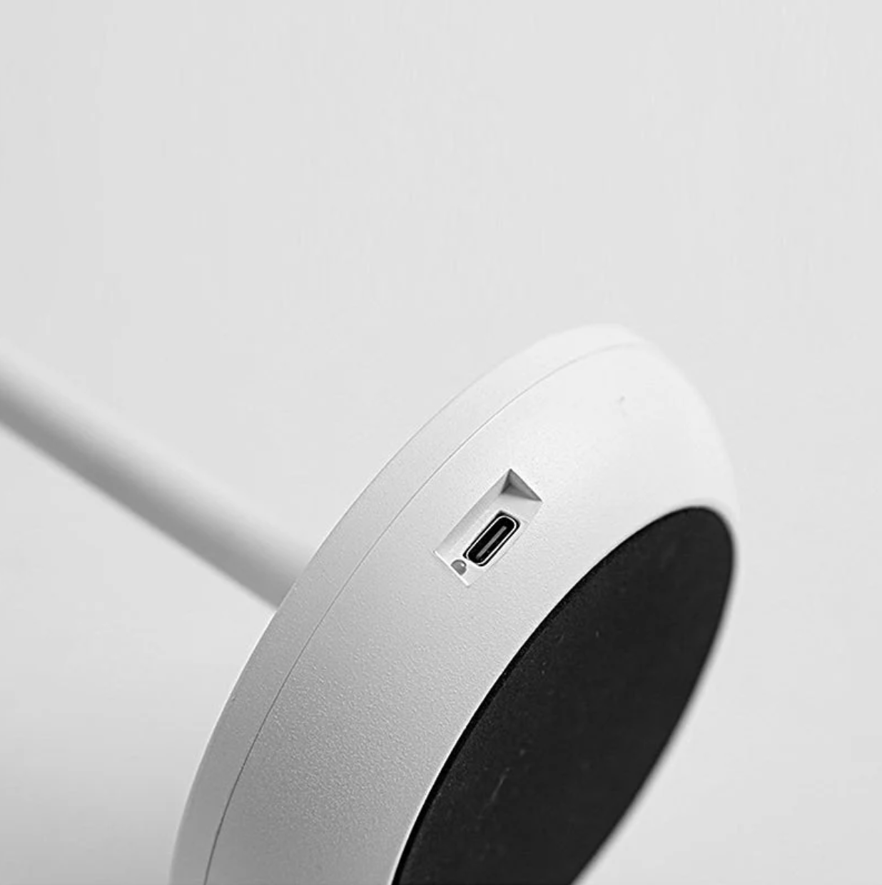 Minimalistisk modern LED-sladdlös bordslampa