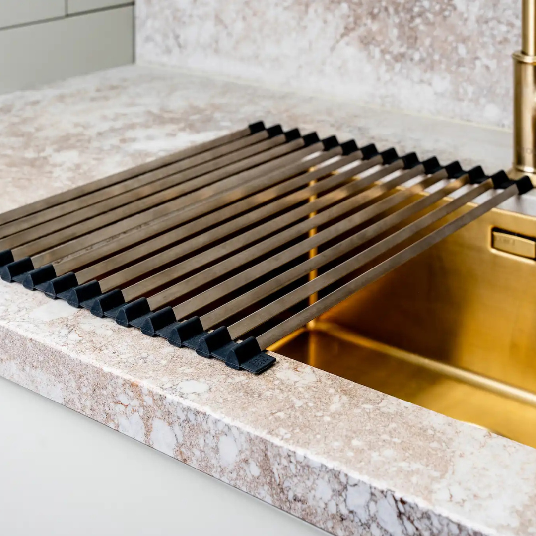 Hållbart diskställ – miljövänlig diskbänksorganisatör