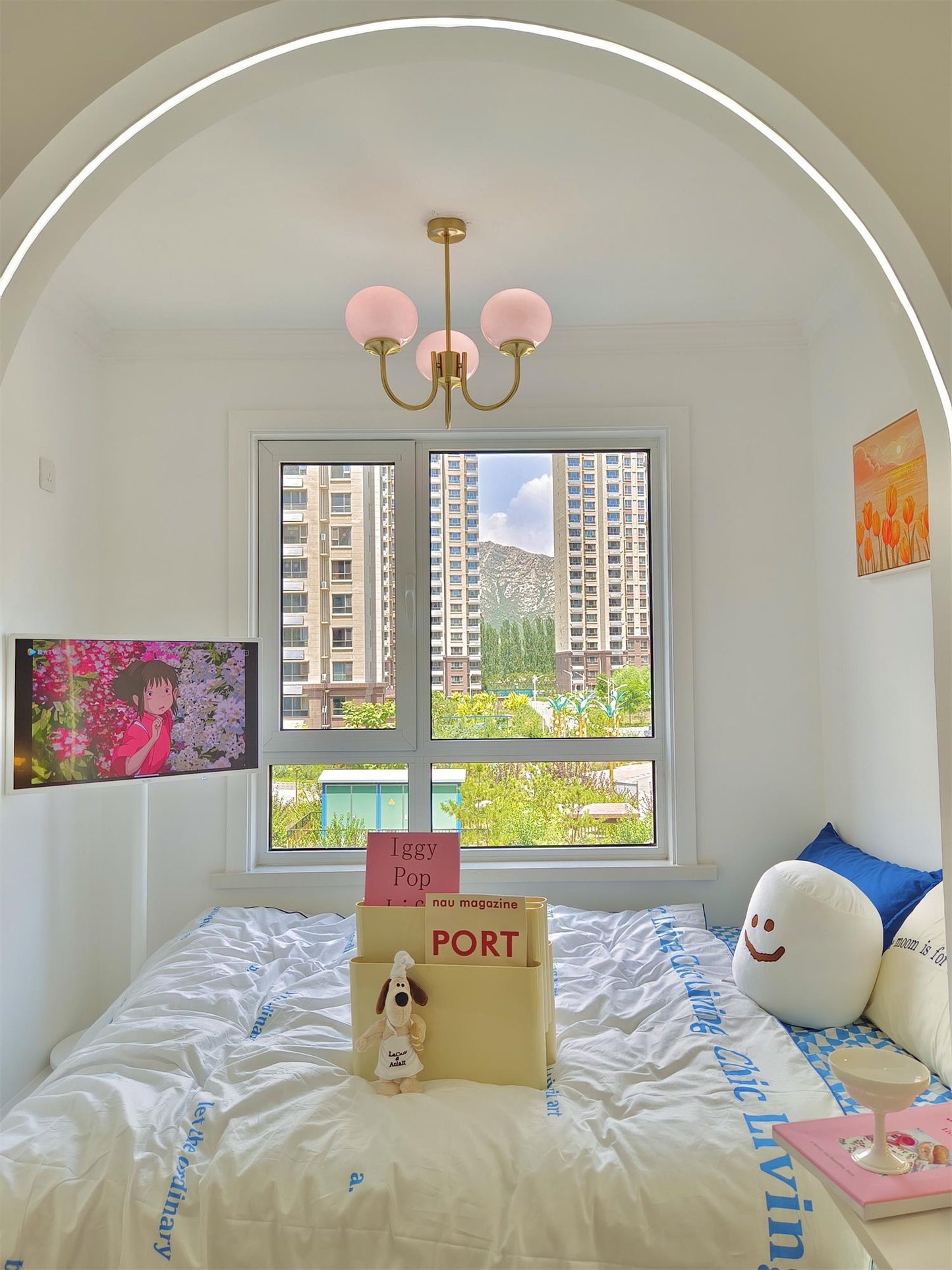 Industrialistisk minimalistisk ljuskrona