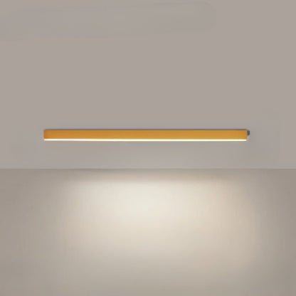 Minimalistisk modern linjär LED-taklampa