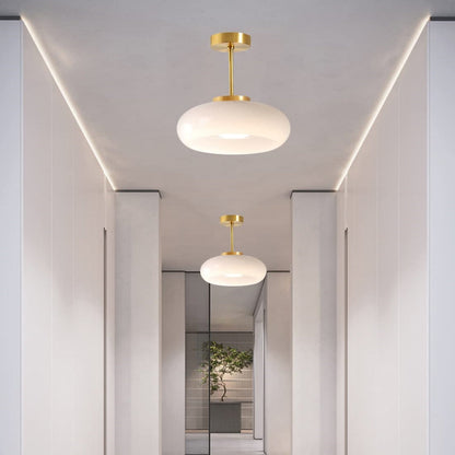 Rund taklampa från mitten av århundradet