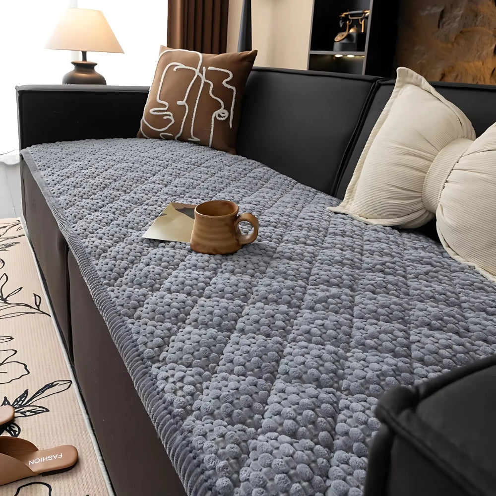 Stickat halkfritt sofföverdrag