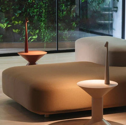 Minimalistisk LED-bordslampa